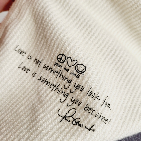 PEACE LOVE WORLD Longsleeve Hooded Shirt Small - Picture 7 of 10